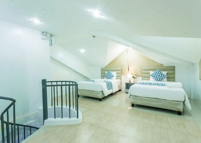 Grand Blue Beach Hotel