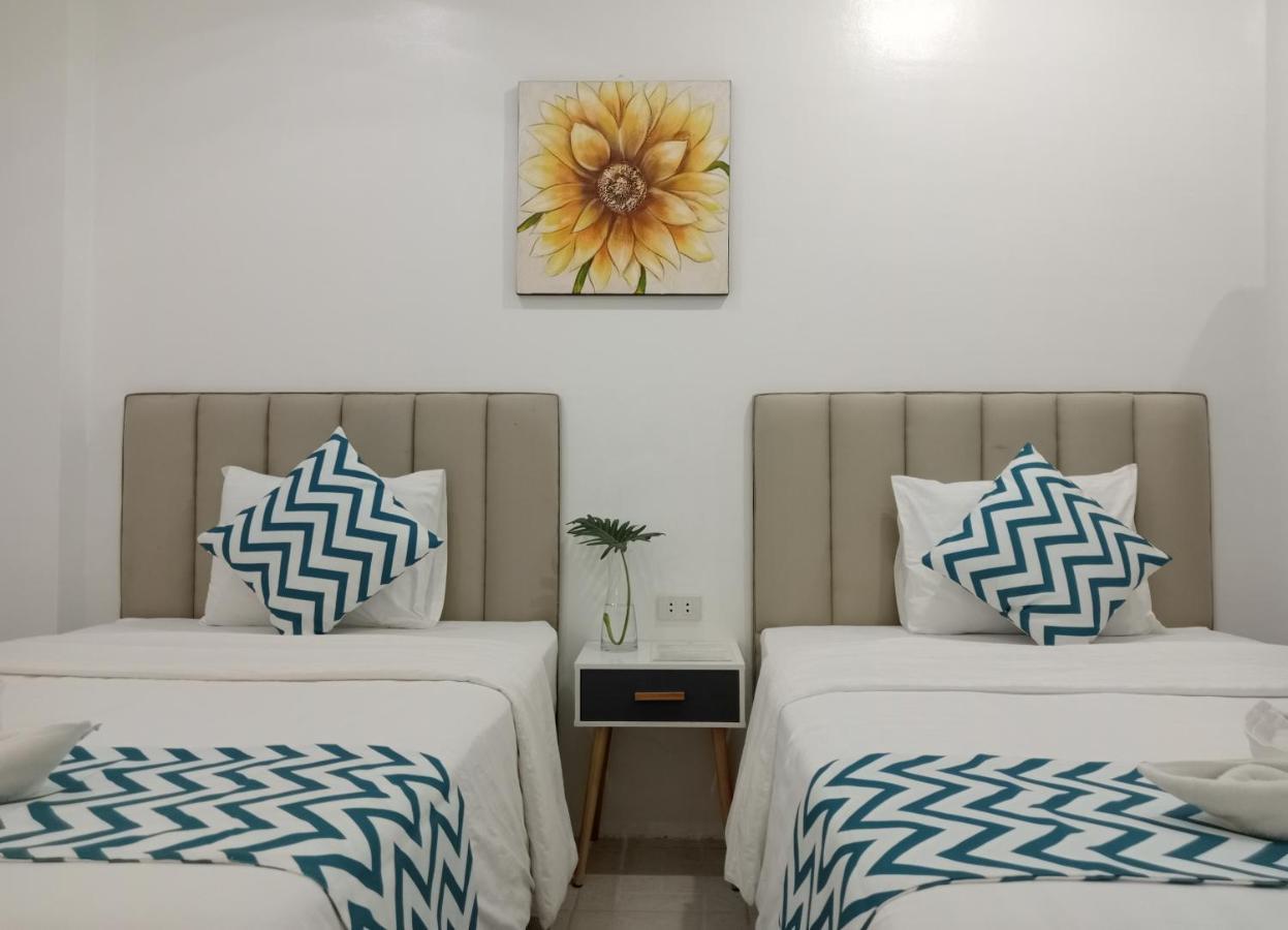 Hotel Grand Blue