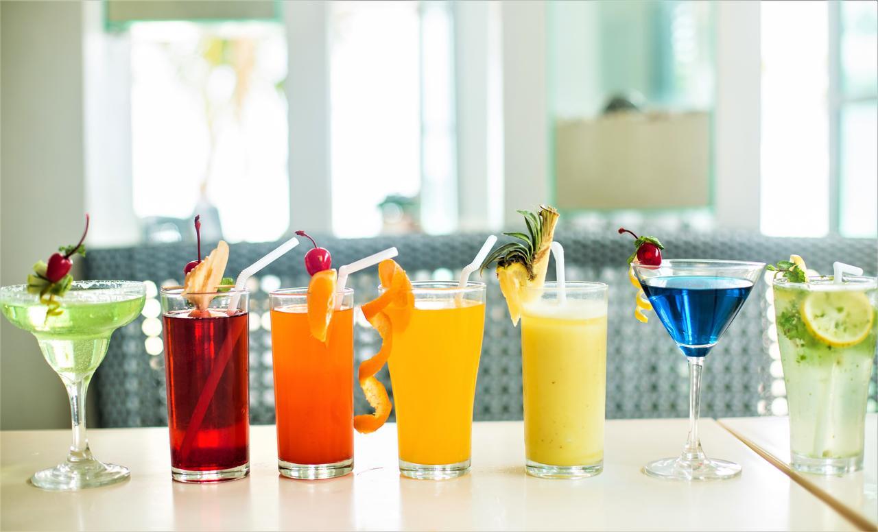 Grand Blue Hotel
